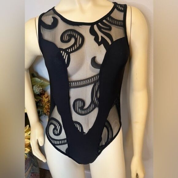 a'gaci Tops - Sexy A’Gaci Black Lace Backless Bodysuit Medium M